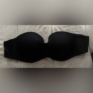 Wa pal strapless bra - black. EUC.
